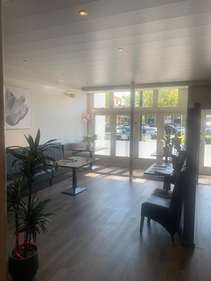 Hotel Flevo Zeewolde Bagian luar foto